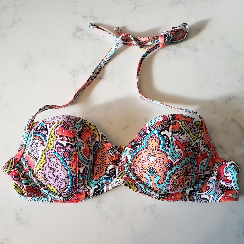 Victoria's Secret Bikini Top 34A Like New